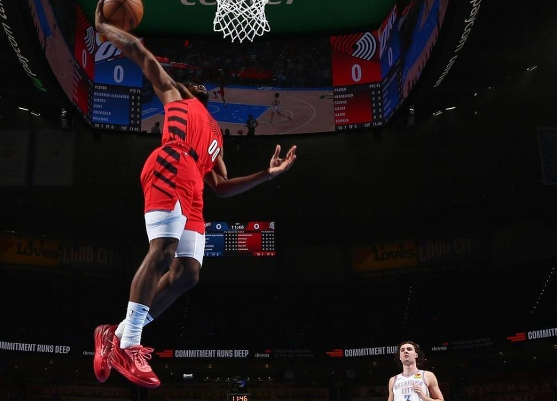NBA季后赛雷霆击败开拓者，追平系列赛