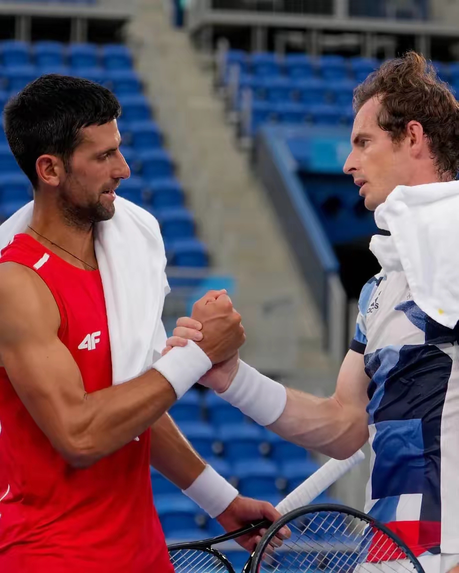 西班牙网球队强势美国网球队，穆雷送出助攻的简单介绍