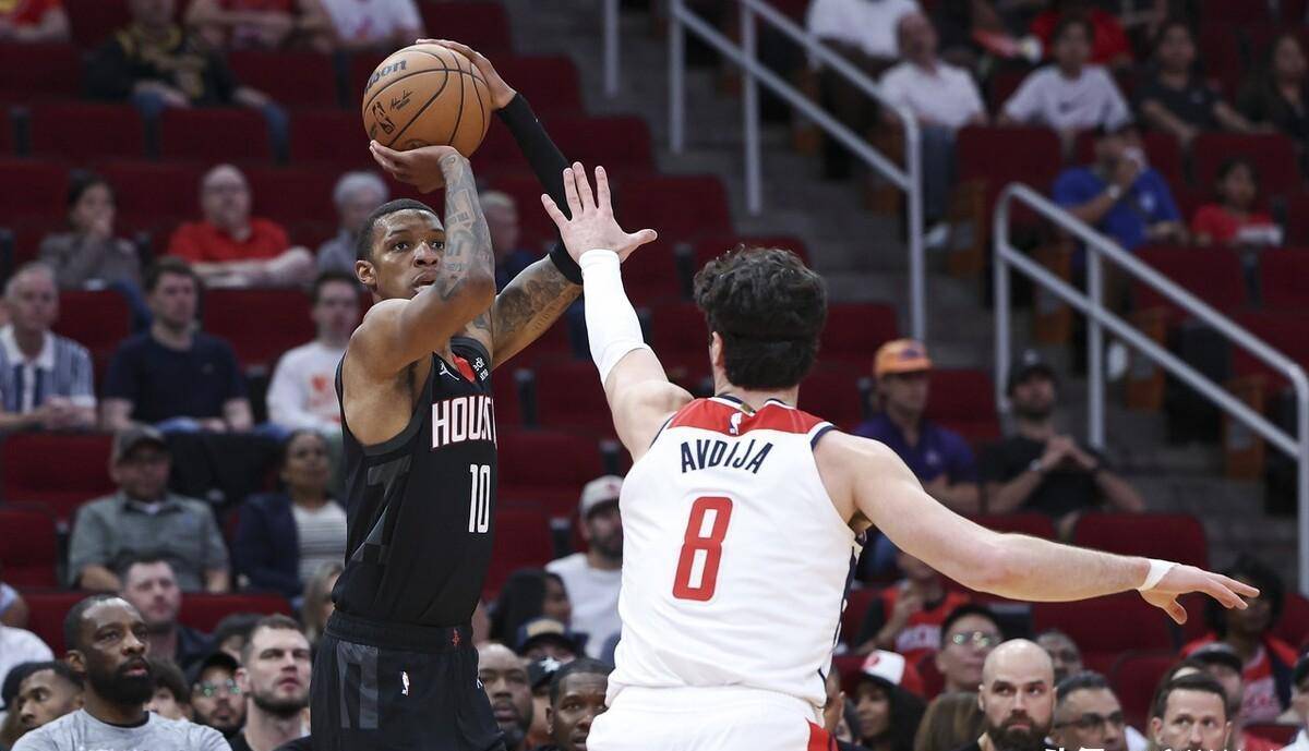 关于火箭主场击败奇才，赢得三连胜的信息