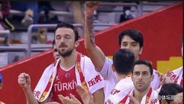 开云体育登录-包含波兰男篮爆冷土耳其男篮，米尔萨普关键制胜的词条