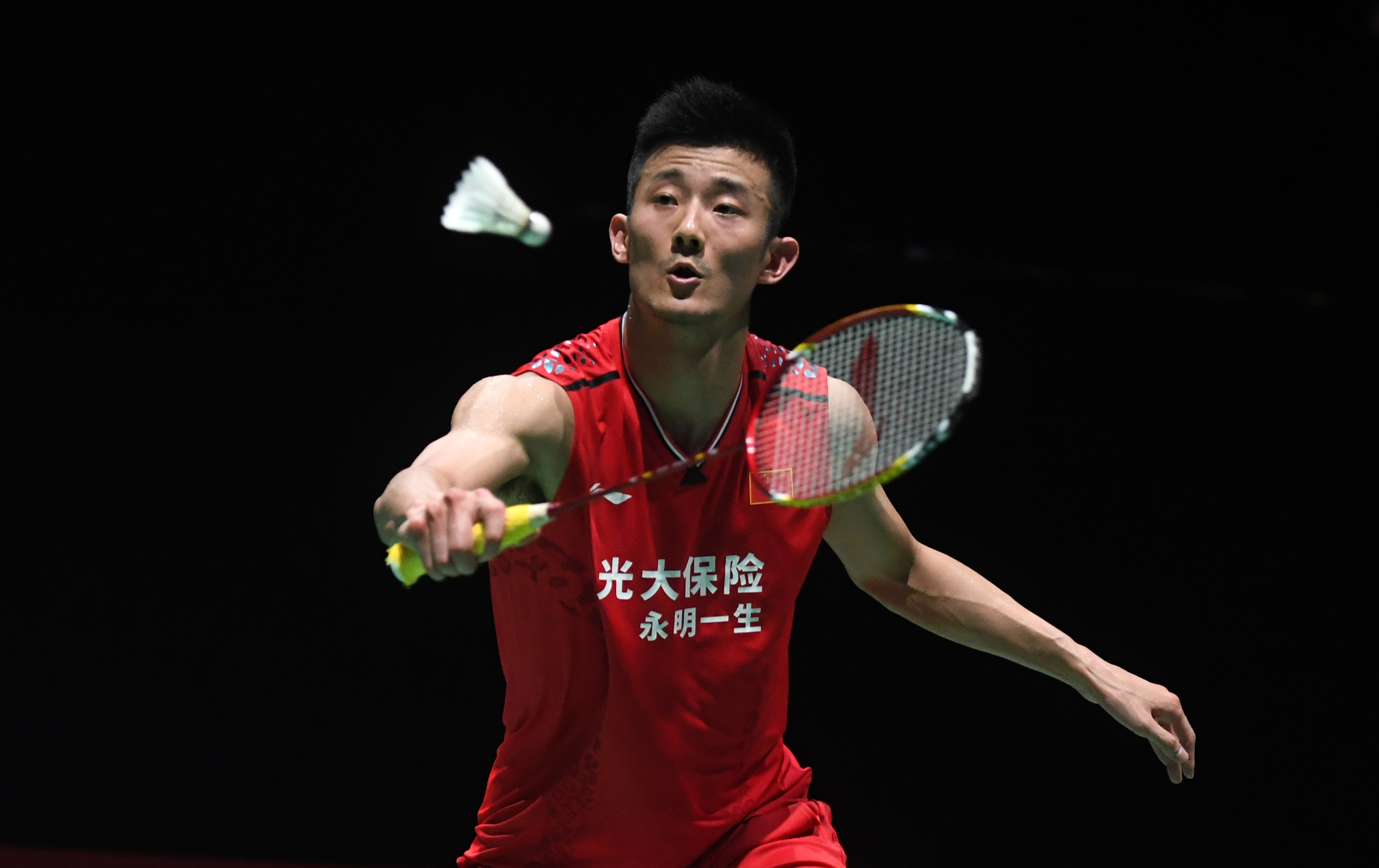 包含印尼羽毛球队力克英格兰羽毛球队，谌龙惊艳世界的词条