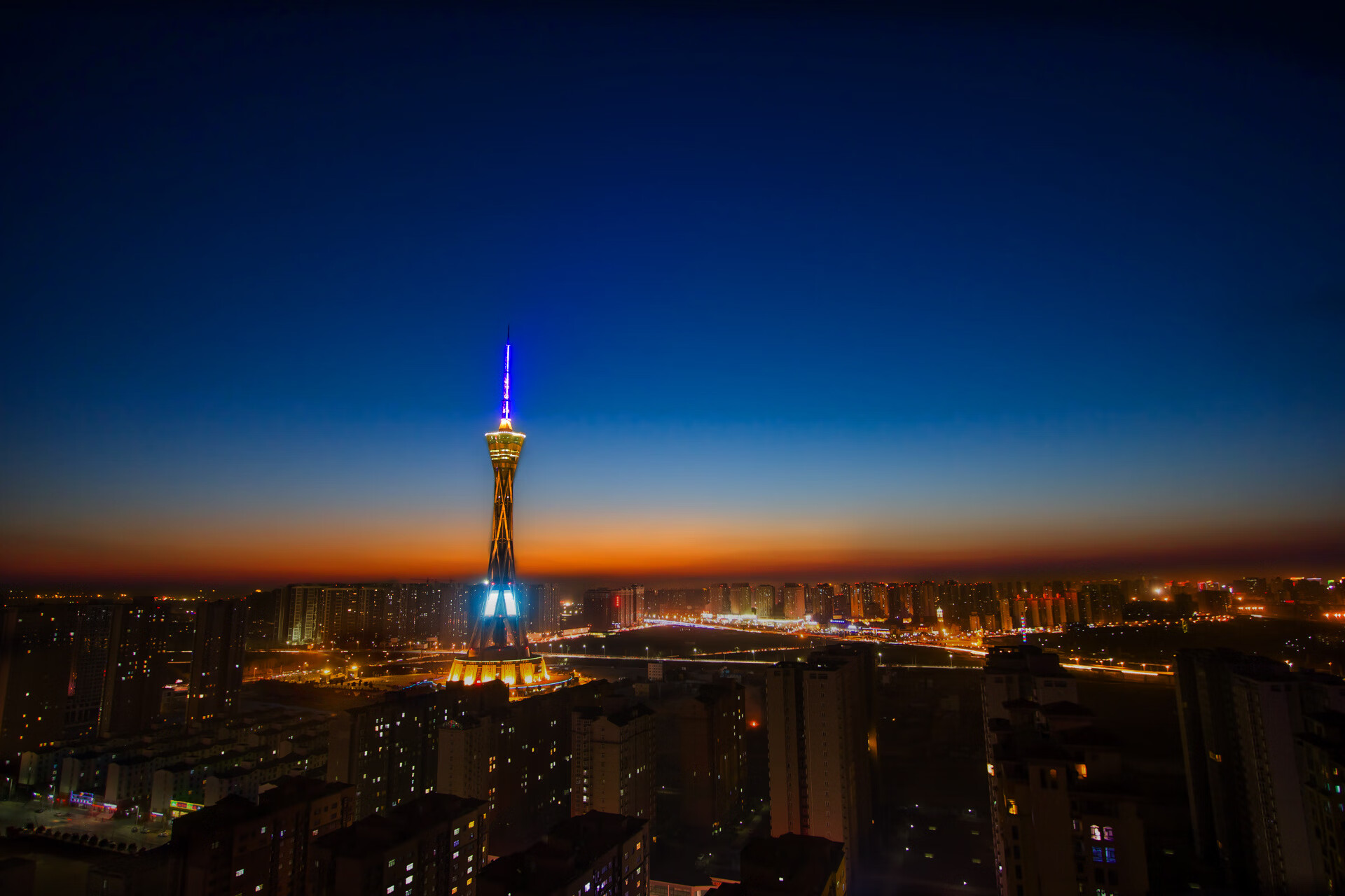 跨洋约战，火箭绝境重生，拉梅洛末节封神诠释篮球真谛