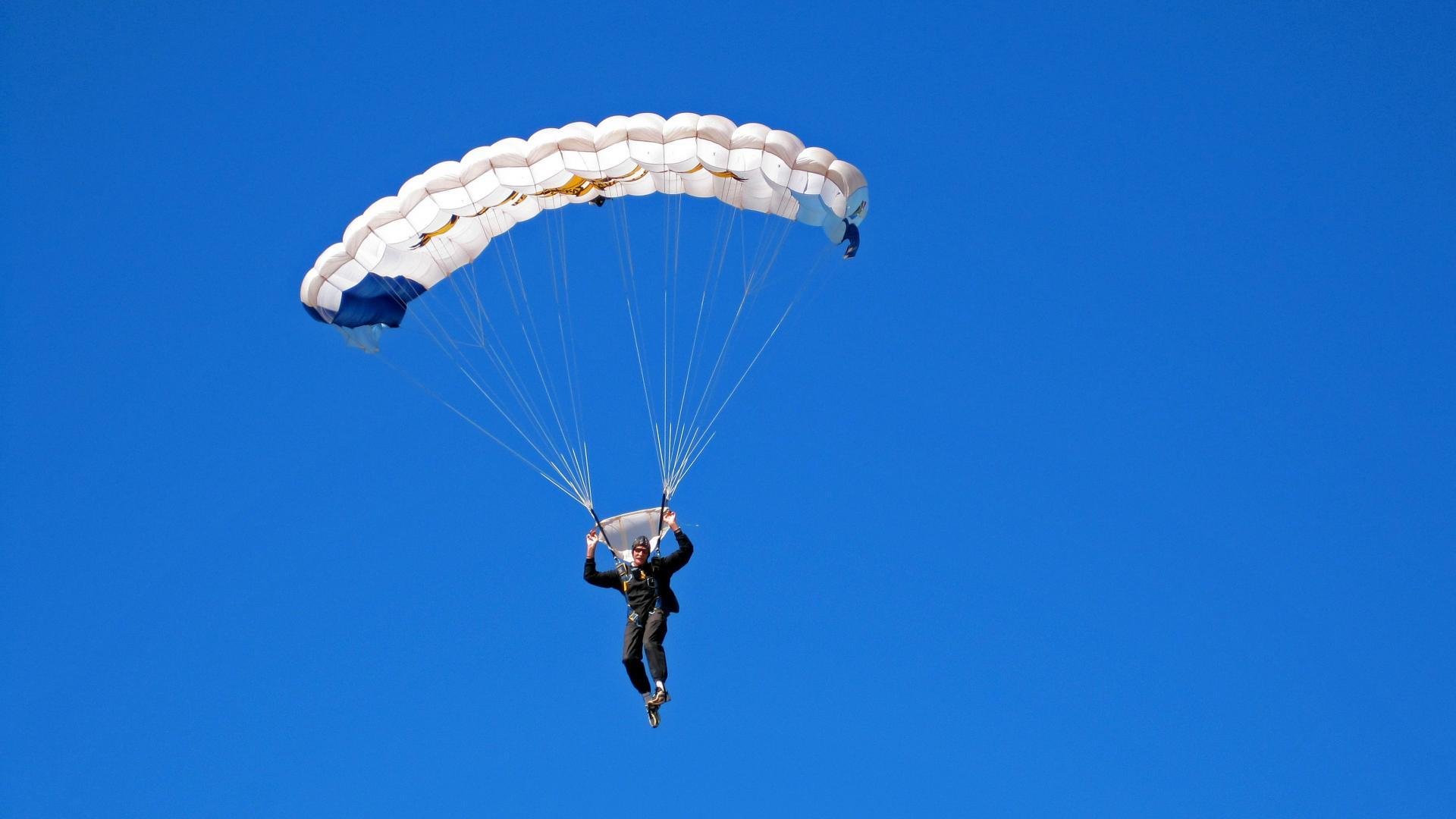 枪手横扫雄鹰，天使翼展定乾坤—论阿森纳与迪马利亚的双线统治力