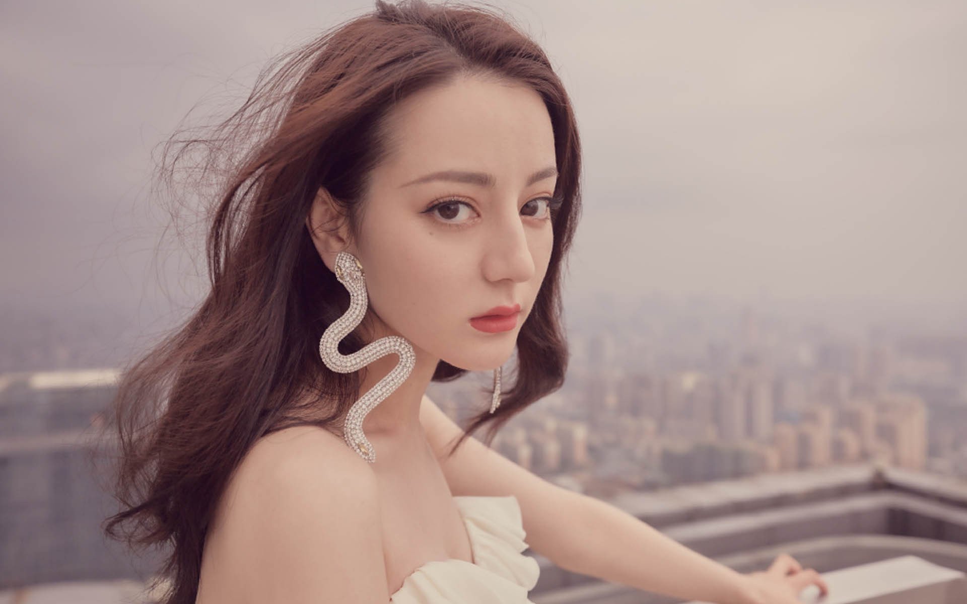 钢铁之师！尼克斯加时鏖战力克魔术，布伦森绝平续命点燃麦迪逊