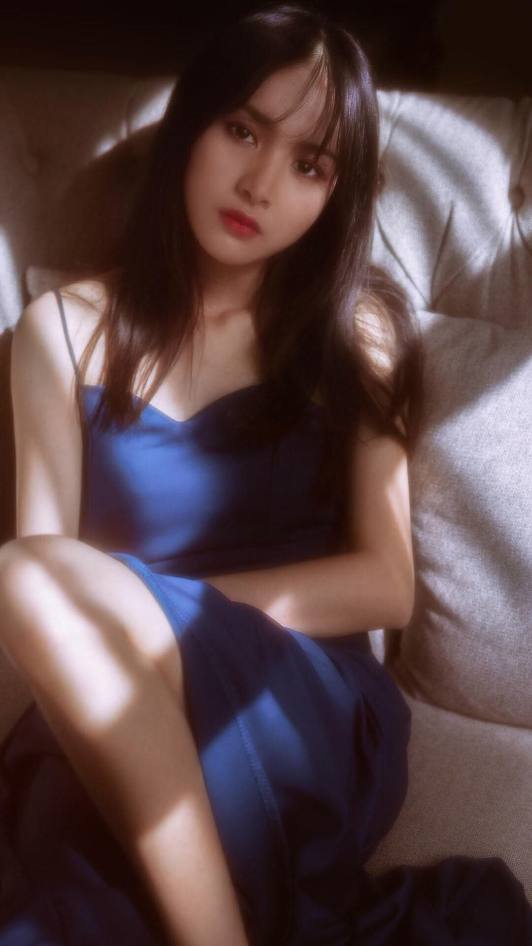 篮球场的钢铁意志与绿茵场的华丽舞步,双线传奇,见证不屈之魂