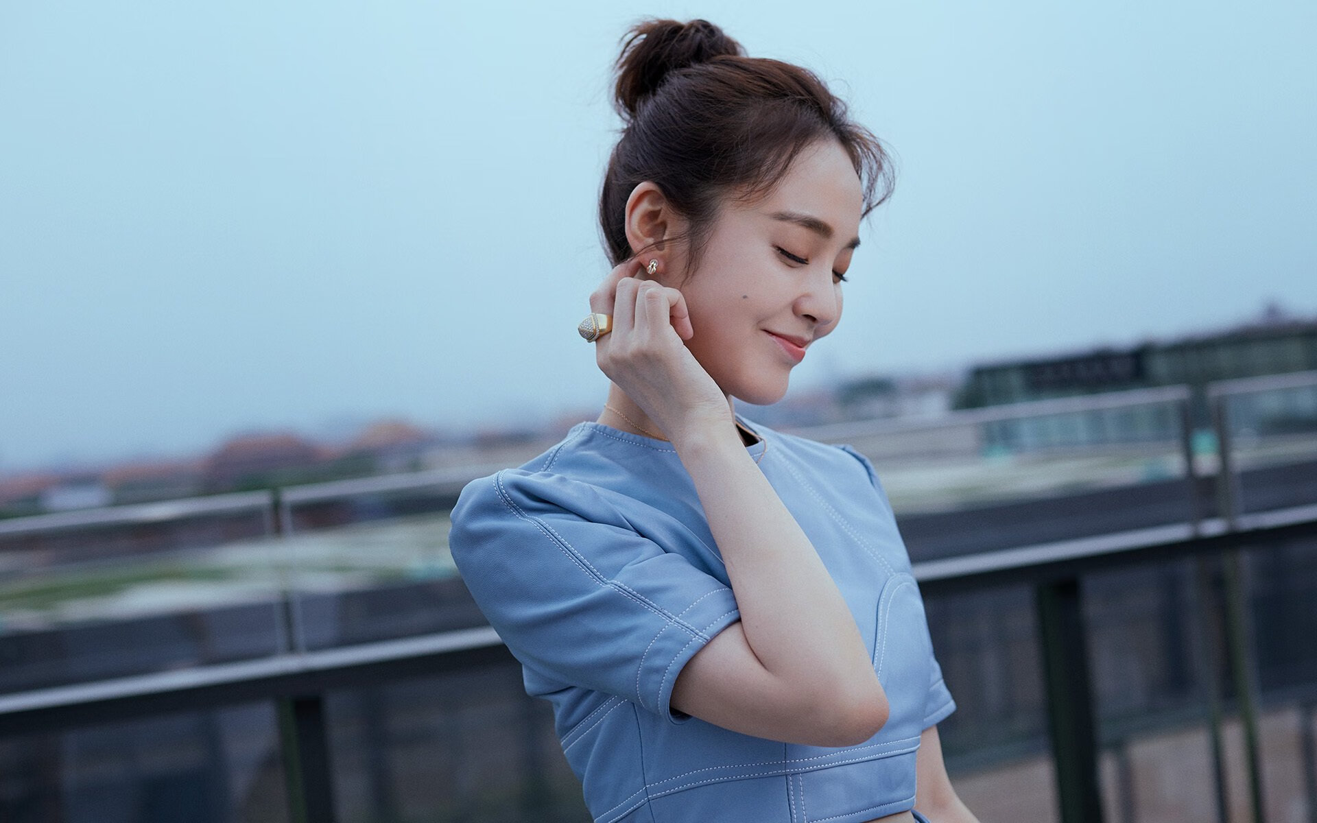 法比尼奥，欧冠淘汰赛夜的全能屏障与节奏大师