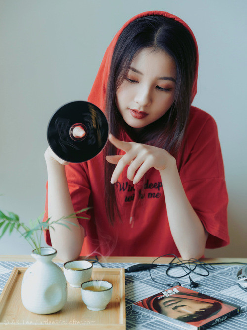 哥伦比亚速胜阿森纳,巴雷拉一人彻底打爆防线