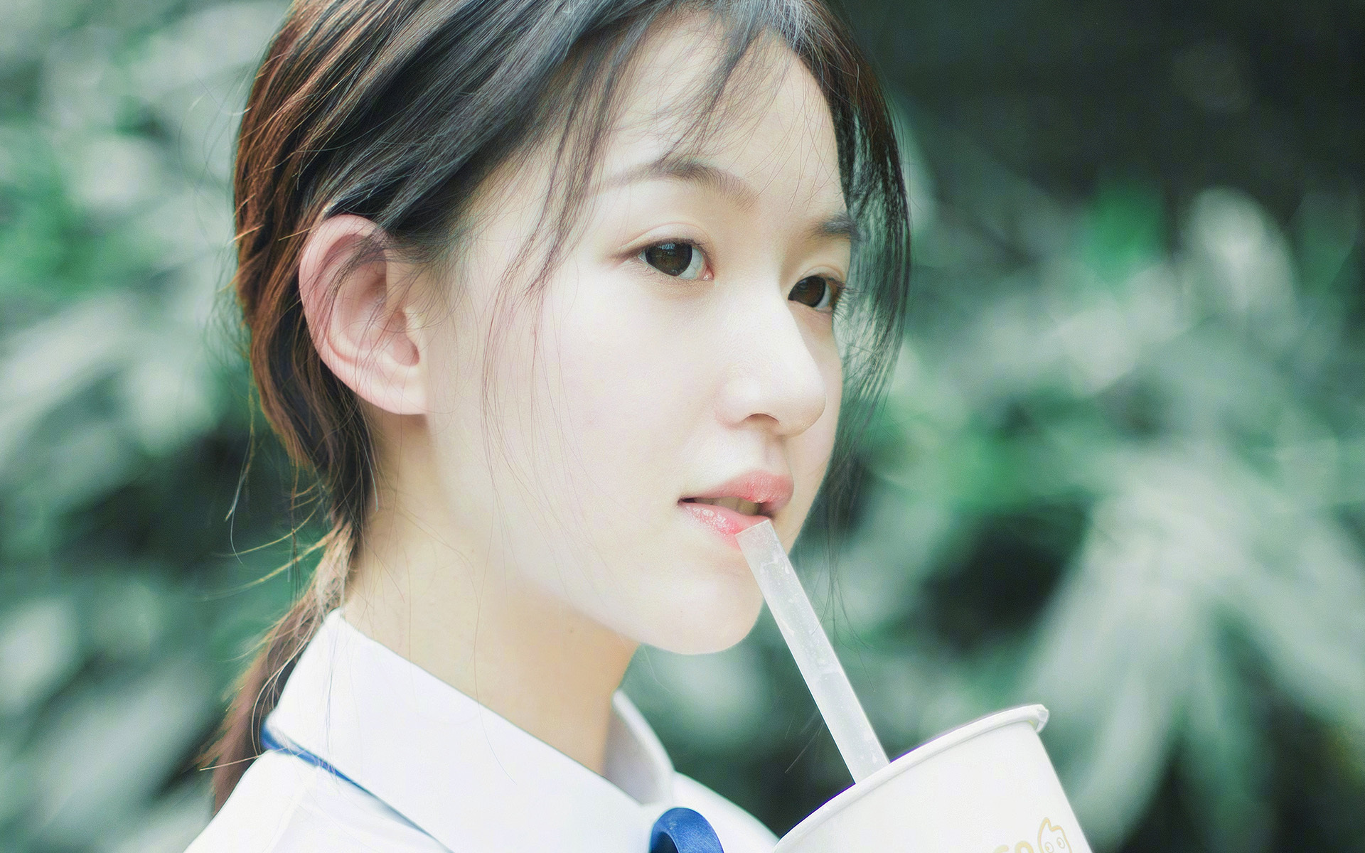 开云官网-美洲荣耀对决，乌拉圭碾压秘鲁，内马尔光芒四射引领进攻狂潮